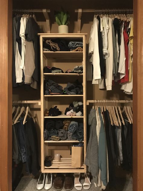 simple closet Guys Closet Organization, Samurai Bedroom Ideas, Samurai Bedroom, 2023 Bedroom, Shared Closet, Simple Closet, Closet Aesthetic, Dressing Ideas, Simple Wardrobe