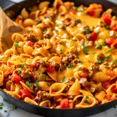 Taco Pasta Taco Hamburger Helper, Taco Hamburger, Mexican Casseroles, Shells And Cheese, Hotdish Recipes, Dinner Desserts, Homemade Salsa Recipe, How To Make Taco, Taco Pasta