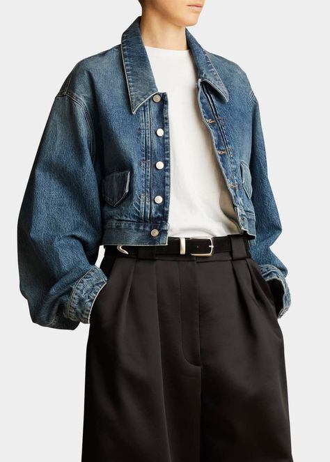 Cropped Denim Jacket Outfit, Cropped Jacket Outfit, Boxy Denim Jacket, Crop Denim Jacket, Denim Jacket Outfit, Oversize Sleeves, Denim Blazer, Cropped Denim Jacket, Faded Denim