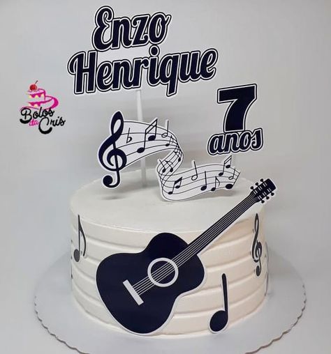 41 curtidas, 0 comentários - Bolos da Cris (@bolosdacris2017) no Instagram: “O Enzo é apaixonado em música e violão, e o seu bolo não poderia ser outro. #bolosdacris2017…” Birthday Cake For Son, Bolo Musical, Music Themed Cakes, Music Cake, Guitar Cake, Christmas Cake Designs, Creative Cake Decorating, Birthday Cakes For Women, Cakes For Women