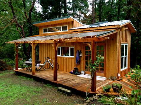 This tiny Salt Spring Island home shows that having an affordable yoga retreat… Tiny House Swoon, Wooden Cabin, Lots Of Windows, Tiny Cabins, Tiny Cabin, Tiny House Movement, Tiny Spaces, Tiny House Cabin, Cabin In The Woods