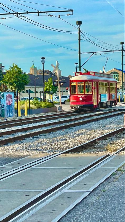 new orleans trolly by the river 🦀🌿📸 Downtown New Orleans, Walkable City, City Design, City Aesthetic, Travel Aesthetic, The River, New Orleans, Transportation, Art Reference