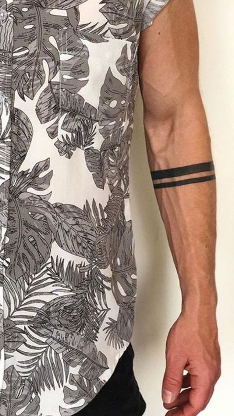 Leg Band Tattoos, Stripe Tattoo, Arm Tattoos Black, Armband Tattoos For Men, Wrist Band Tattoo, Band Tattoos For Men, Black Line Tattoo, Tattoo Band, Around Arm Tattoo