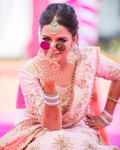 Indian Wedding Planner, Traditional Weddings, Bridal Photography Poses, Indian Wedding Couple Photography, Wedding Pose, Indian Wedding Photography Poses, Bridal Poses, Pink Lehenga, Indian Wedding Photos