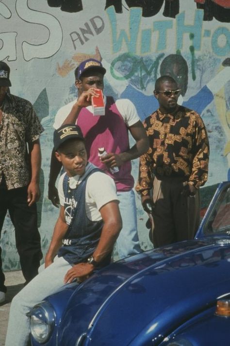 Old School Pictures, 90s Culture, Boyz N The Hood, 90s Hip Hop Fashion, 90s Movies, Hip Hop Art, Gta San Andreas, 90s Hip Hop, Estilo Hip Hop