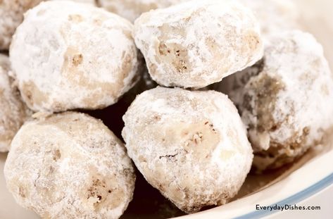 Holiday cookie exchanges wouldn’t be complete without our pecan snowball cookies. Kids can roll dough into balls and dip in powdered sugar after baking. Pecan Balls, Snow Cookies, Pecan Snowballs, Pecan Snowball Cookies, Italian Wedding Cookies, Snowball Cookie Recipe, Russian Tea Cake, Mexican Wedding Cookies, Holiday Cookie Exchange