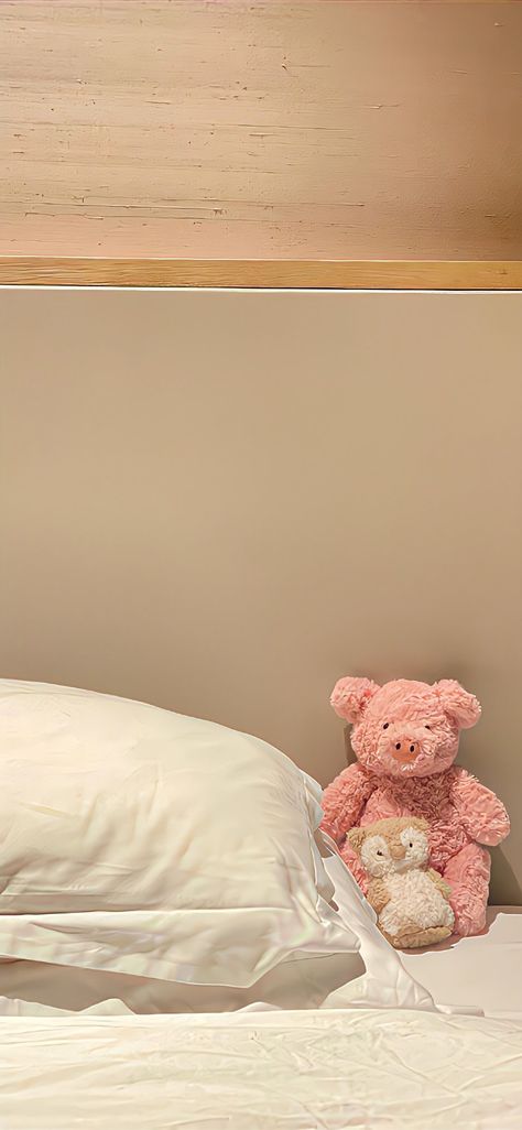 Jellycat Wallpaper, Phone Lock Screen Wallpaper, Teddy Bear Images, Jellycat Stuffed Animals, Teddy Bear Pictures, Pretty Phone Wallpaper, Mood Wallpaper, Iphone Wallpaper Themes, Beautiful Landscape Wallpaper