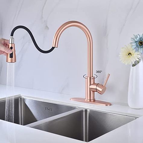 Rose Gold Faucet Bathroom, Rose Gold Kitchen Faucet, Rose Gold Handles Kitchen, Rose Gold Hardware Kitchen, Rose Gold Kitchen Hardware, Rose Gold Kitchen Ideas, Rose Gold Kitchen Appliances, Gold Hardware Kitchen, Gold Faucet Kitchen