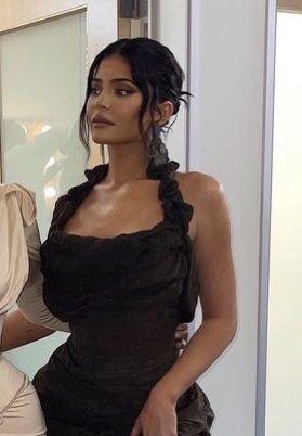 Kylie Jenner Updo Hairstyles, Kylie Jenner Hair Updo, Kylie Jenner Updo, Kylie Hairstyles, Kylie Jenner Black, Jenner Hair, Kylie Jenner Hair, Kylie J, Black Ruffle Dress