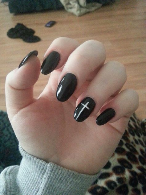 My nails! :) #Cross #Black #White #Stiletto Cross Nails Short, Nail Designs Cross, Cross Nails Design, Black Nails With Cross, Nails With Cross Design, Cross Nails Acrylic, Black Cross Nails, Nail Cross Design, Nail Art Cross