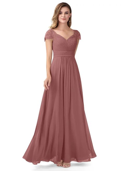 Gown Pattern For Bridesmaid, Bridesmaids Dresses Lace, Bridesmaid Gown Design, Bridesmaid Dress Patterns, Bridesmaid Dress Pattern, Modest Bridesmaid Dresses Long, Brides Maid Gown, Rose Pink Dress, Pretty Bridesmaid Dresses