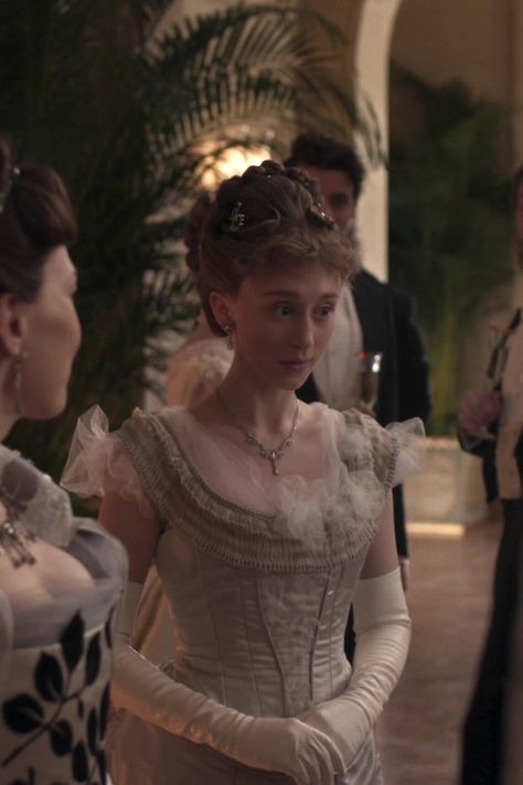 Taissa Farmiga as Gladys Russell Gladys Russell The Gilded Age, Period Drama Actress, Gilded Age Fashion, 1899 Fashion, Taissa Farmiga, Historical Costuming, 1880s Fashion, The Gilded Age, Historical Dress