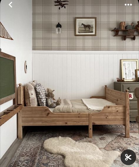 Plaid Room, Farmhouse Toddler Boy Room, Toddler Neutral Bedroom, Cottage Playroom, Small Toddler Room, Vintage Little Boys Room, Little Boys Bedroom, Toddler Room Ideas For Boys, Toddler Boy Room