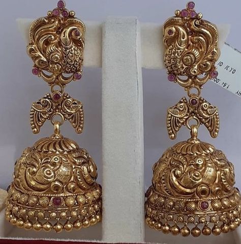 Gold Nakshi Jhumkas, Temple Jumkhas, Antique Jumka Gold, Nakshi Buttalu Gold, Zumka Design Gold, Jhumki Designs Gold Antiques, Kammalu Buttalu Gold, Jumkas Antiques, Nakshi Jhumkas