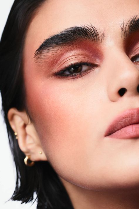 Valentino Beauty Has Just Landed – Vogue Gets A First Look | British Vogue Vogue Makeup, Valentino Beauty, Valentino Runway, Full Lashes, Digital Portraits, Digital Campaign, Vogue Beauty, Stencil Templates, Beauty Looks