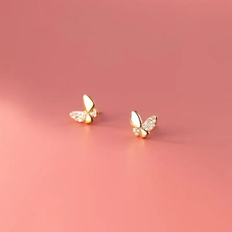 925 Sterling Silver Cubic Zirconia Butterfly Shape Gold Color Plated Ear Studs Small Cz Earrings Jewelry Gifts For Women Girls - Buy Stud Earrings,Butterfly Earrings,Silver Earrings Product on Alibaba.com Small Earrings Gold, Hand Jewelry Rings, Tiny Butterfly, Feminine Earrings, Gold Earrings Models, Minimalist Earrings Gold, Butterfly Stud Earrings, Pretty Jewelry Necklaces, Earrings Butterfly