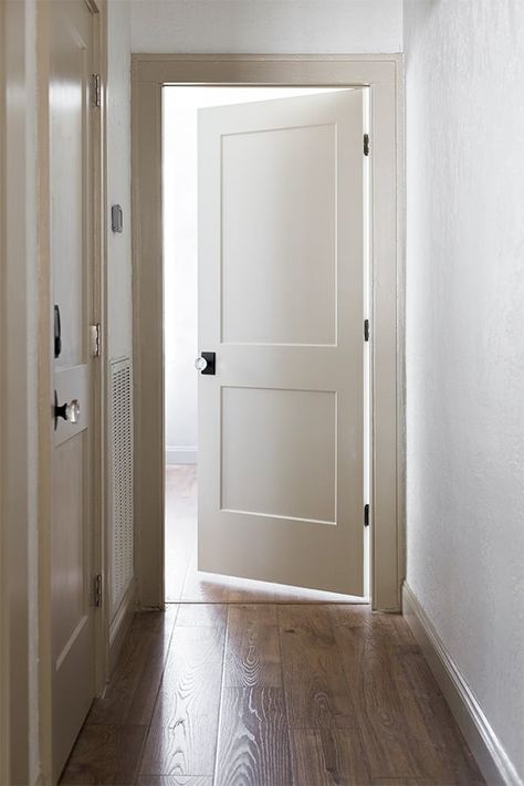 A Guide to Updating your Doors and Hardware - Jenna Sue Design Inside Doors Ideas, Modern Farmhouse Interior Doors, Shaker Interior Doors, Farmhouse Interior Doors, Custom Sliding Doors, Dutch Doors, Renovation Process, Interior Door Styles, Jenna Sue Design