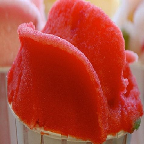 Luigi’s Italian Ice, Strawberry Italian Ice, Italian Ice Pops, Diy Italian Ice, Homemade Italian Ice, How To Make Italian Ice, Strawberry Ice Recipe, Water Ice Recipe, Italian Ice Recipe