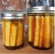 Spicy Pickled Pineapple, Pickled Pineapple Recipe, Pickled Pineapple, Pickled Foods, Pickle Recipes Homemade, Food Basics, Apple Recipes Healthy, Easy Canning, Crab Salad Recipe