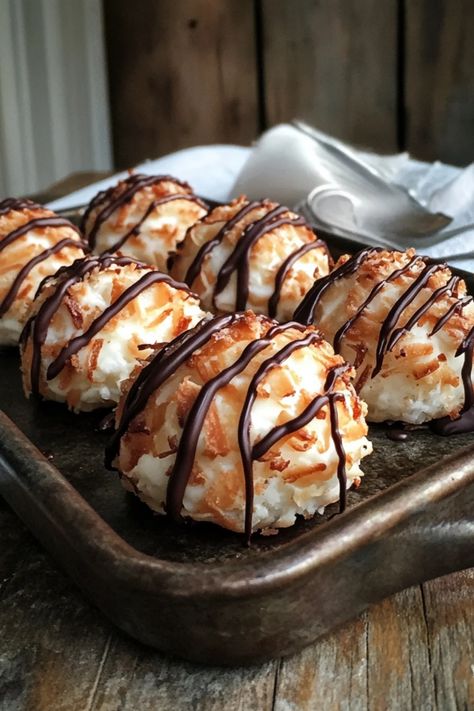 Coconut Macaroons: A Simple and Sweet Delight - Recipes Time 2 Ingredient Coconut Macaroons With Condensed Milk, Coconut Macarons Recipes, Panera Coconut Macaroons Recipe, Eagle Brand Coconut Macaroons, Filipino Macaroons Recipe, Easy Coconut Macaroons Recipe, Coconut Macrons Recipes, Best Coconut Macaroons Recipe, German Macaroons