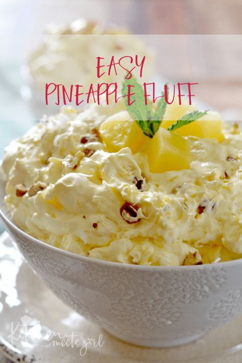 Pudding Vanilla, Pineapple Fluff, Fluff Salad Recipes, Pineapple Dessert, Banana Split Dessert, Pineapple Dessert Recipes, Coconut Dessert, Cheese Cheddar, Pineapple Desserts