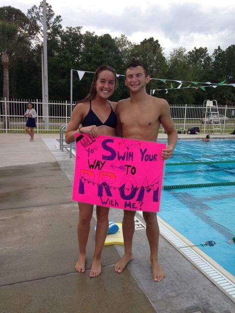 Hoco Proposals Ideas For Swimmers, Swimming Promposal, Swim Hoco Proposals, Swim Promposal, Promposals Ideas, Sadies Proposals, Hoco Boards, Dance Signs, Prom Posals