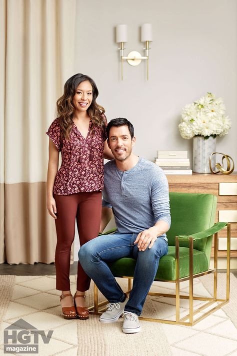 Property Brothers' Drew Scott Says His New Home with Fiancée Linda Phan Was Always 'The One' Property Brothers Designs, Inside Celebrity Homes, Newly Single, Hgtv Star, Scott Brothers, Drew Scott, Hgtv Magazine, Jonathan Scott, Property Brothers