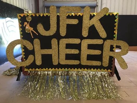 Parade Poster Ideas, Cheer Homecoming Float Ideas, Cheer Parade Float Ideas, Cheer Floats Parade, Football Cheer Parade Float, Homecoming Float Ideas Cheerleaders, Hoco Parade Float Ideas, Cheer Float Ideas Parade, Cheerleading Floats Parade