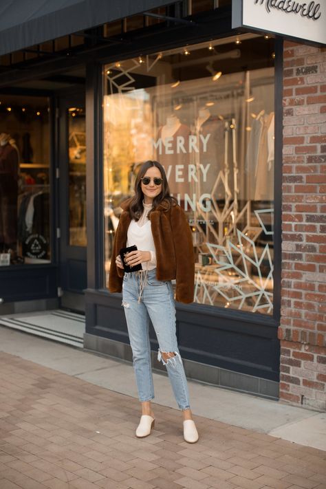 Brown Teddy Jacket Outfit, Brown Faux Fur Coat Outfit, Lace Top Outfit White, Teddy Jacket Outfit, Madewell Mules, How To Wear A Bodysuit, Bodysuit Outfit Jeans, Neutral Fits, Faux Fur Coats Outfit