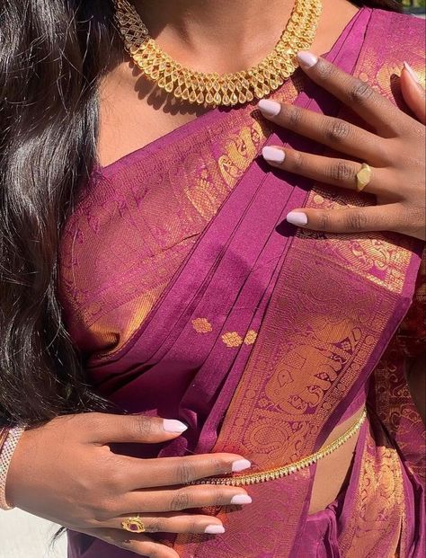 Parvati Patil, Aesthetic Harry Potter, Harry Potter Series, Gold Jewelry, Harry Potter, Saree, Purple, Pink, Gold