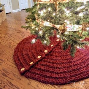 Christmas Tree Skirt Crochet Free, Christmas Tree Skirts Crochet Patterns Free, Crochet Christmas Tree Skirts, Crochet Tree Skirt Pattern Free, Farmhouse Christmas Tree Skirt, Christmas Tree Skirt Crochet, Christian Crochet, Tree Skirt Crochet Pattern, Tree Skirt Crochet