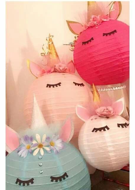 Decorated Lanterns, Unicorn Birthday Party Decorations, Unicorn Bedroom, Baby Birthday Decorations, Unicorn Themed Birthday Party, Diy Unicorn, Unicorn Crafts, Unicorn Decorations, Unicorn Baby Shower