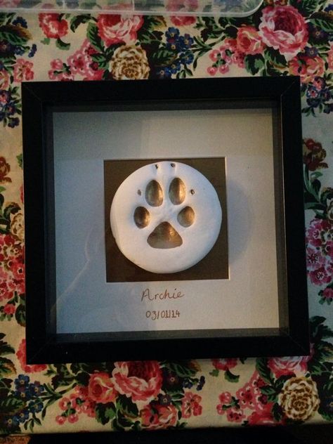 Dog paw print jumping clay Dog Paw Clay Print, Dog Paw Memorial, Salt Dough Dog Paw Print, Dog Paw Keepsake, Dog Clay Paw Print, Paw Print Ideas Pet Memorials, Dog Paw Print Memorial, Dog Paw Print Pottery, Clay Paw Print Memorial