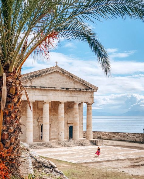 The Ultimate Corfu Travel Guide Corfu Instagram Pictures, Corfu Greece Photography, Corfu Town Greece, Corfu Photo Ideas, Afionas Corfu, Kanoni Corfu, Corfu Photography, Palaiokastritsa Corfu, Corfu Greece Aesthetic