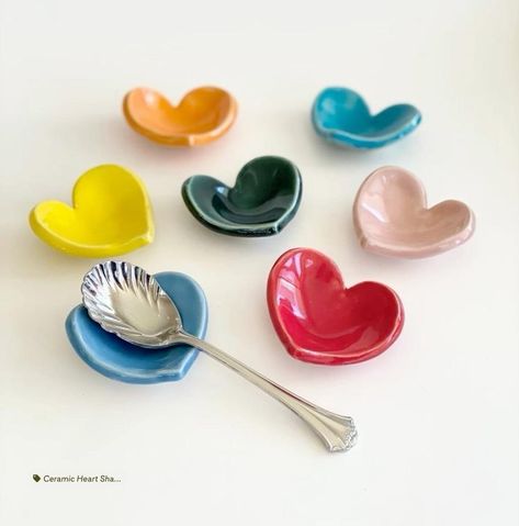 Cincin Diy, Heart Spoon, Spoon Rest Ceramic, Coffee Bar Station, Bar Station, Tanah Liat, Clay Diy Projects, Clay Crafts Air Dry, Keramik Design