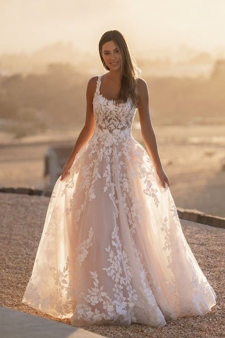 Allure Bridals - A1101 | TLC Bridal Boutique Lace Wedding Dress Aline, Romance Wedding Dress, Allure Bridal Wedding Dress, Bella Bridal, Princess Bridal Gown, Wedding Dress Store, Allure Bridals, Amazing Wedding Dress, Designer Bridal Gowns