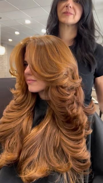 Balayage Layers, Shorthair Bangs, Love Reels, Hair Goal, Highlights Balayage, Ginger Hair Color, Hair Idea, Copper Hair Color, Strawberry Blonde Hair