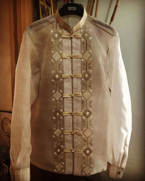 GROOM Chinese Button Loops & Collar (Lined with Animal Print) Silk Cocoon Filipino Aesthetic, Mens Embroidery, Filipiniana Wedding, Filipino Clothing, Silk Cocoon, Chinese Button, Barong Tagalog, Filipino Fashion, Filipiniana Dress