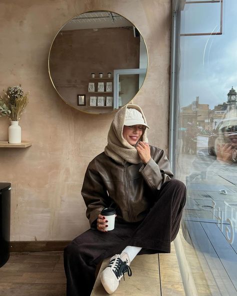 Brown hues & coffee brews ☕️ when your outfit matches your coffee order 🤎 Outfit details: Coat @sistersandseekers Top @sistersandseekers … | Instagram Brown Cap Outfit, Cap Outfit, Coffee Brewing, Outfit Details, Socks, Coffee, Outfit Inspo, On Instagram, Instagram