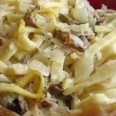 Kluski (Polish Noodles and Sauerkraut) Polish Noodles, Kluski Noodles, German Food Authentic, Can Water, Eastern European Recipes, Oktoberfest Food, Sauerkraut Recipes, European Kitchens, Hungarian Recipes