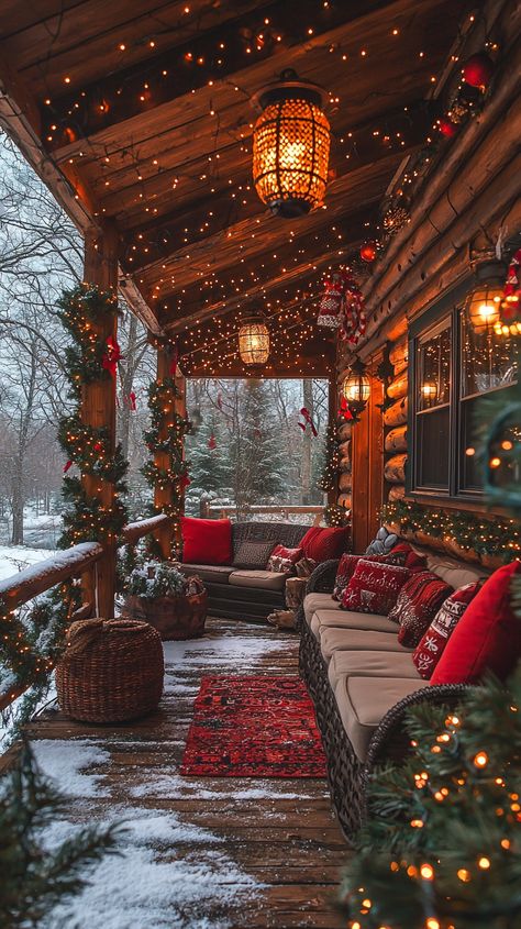 English Cottage Winter, Christmas In North Carolina, Christmas Countryside, Rainy Christmas, Cozy Winter Cottage, Snow Garland, Christmas In The Woods, Rustic Lights, Winter Porch Decor