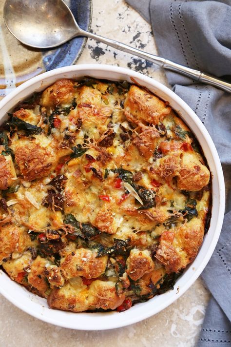 Vegetable Strata, Strata Recipe, Vegetable Ramen, Strata Recipes, Savory Bread Puddings, Veggie Sausage, Ramen Noodle Soup, Raw Spinach, Savory Bread