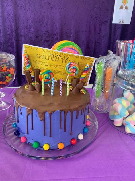 Wonka Themed Movie Night, Wonka Cake Ideas, Willy Wonka Movie Night Food, Willy Wonka Cake Ideas, Willy Wonka Party Games, Willy Wonka Covered In Chocolate, Willy Wonka Cake, Wonka Cake, Wonka Golden Ticket