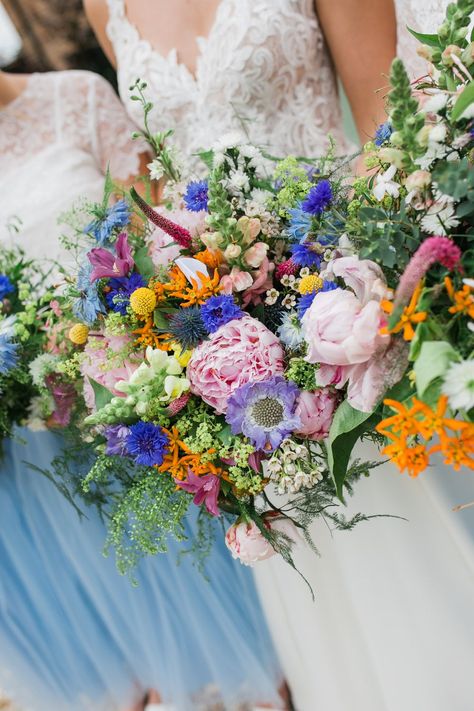 Multicoloured Bouquet, Multicoloured Wedding, Bright Wedding Bouquet, Wildflower Bouquets, White Peonies Bouquet, Simple Wedding Bouquets, Wedding At Home, Tropical Wedding Inspiration, Wedding Flowers Peonies