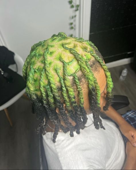 Green Locs Men, Dreads Black Man, Green Dreads Men, Locs Dyed, Dreads Color, Dreads Men, Locs Men, Dread Ideas, Loc Colors