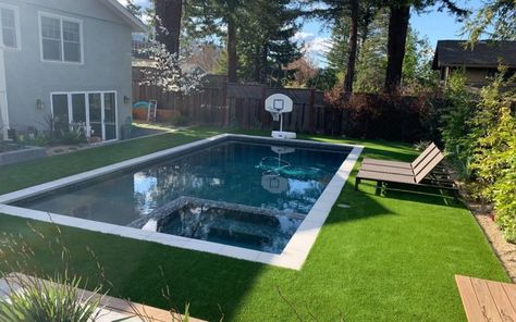 Pool Deck With Artificial Turf, Pool With Turf Surround, Grass Pool Area, Artificial Turf Around Pool Swimming, Pool Artificial Turf, Artificial Grass Backyard Pool, Turf Pool Area, Pools With Artificial Turf, Artificial Grass Pool Area