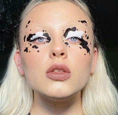 Artsy Makeup, Telescopic Mascara, Drag Make-up, White Makeup, Alternative Makeup, Edgy Makeup, Creative Eye Makeup, Crazy Makeup, Contour Palette