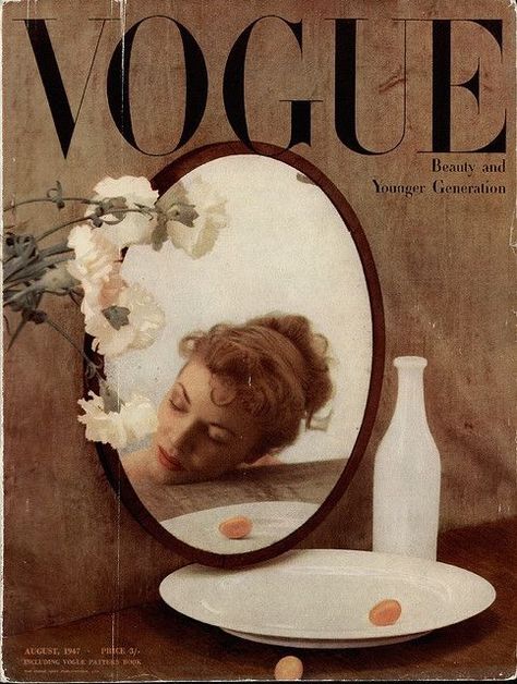 Vintage Vogue Covers, Vogue Vintage, Vogue Magazine Covers, Fashion Magazine Cover, Vogue Covers, Picture Collage Wall, Arte Inspo, Photo Wall Collage, Vintage Poster Art