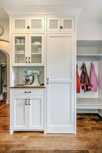 Stand Alone Kitchen Pantry, Stand Alone Pantry, Tudor Kitchen, Small Kitchenette, Built In Pantry, Corner Kitchen Cabinet, Pantry Wall, Kitchen Pantry Design, Kitchen Stand