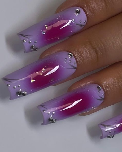 Purple Pink Nails, Cozy Nails, Purple And Pink Nails, Skull Nail Art, Aura Nails, Skull Nails, Witchy Nails, Purple Acrylic Nails, Formal Nails